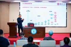 <b>挖掘大模子正在从动化优化、创意生成辅帮及决</b>