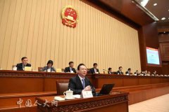 美国是中国的2.12倍（4804:22）